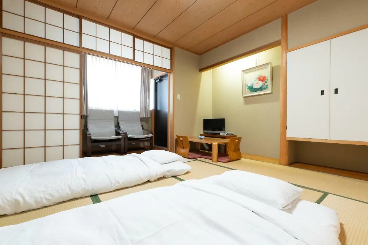 Hotel U-Nus Osaka 2*,